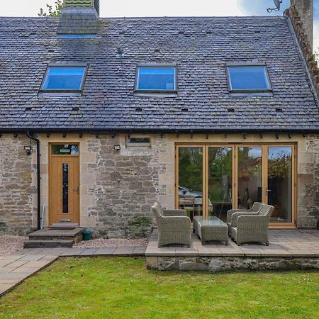Fantastic Cottage In Loch Lomond National Park アレクサンドリア エクステリア 写真